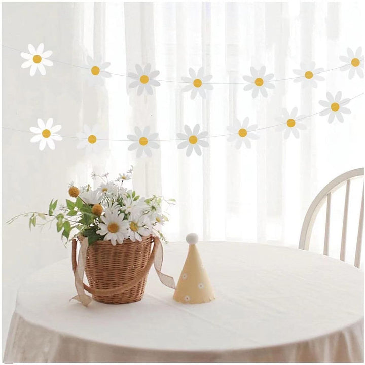 White daisy garlands for parties