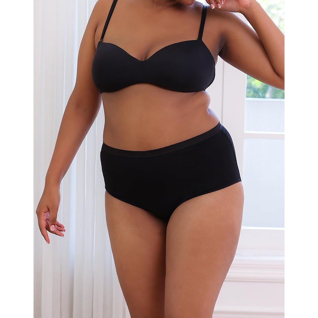 Black high-waisted brief front fit