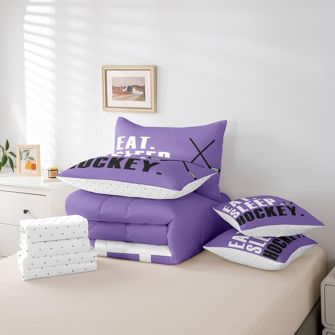 Folded hockey bedding set contents