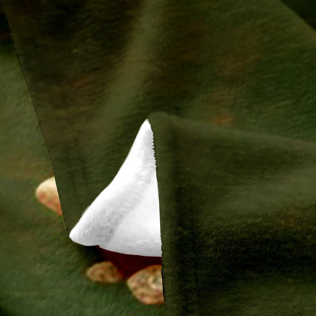 Soft mushroom blanket fabric and white reverse detail