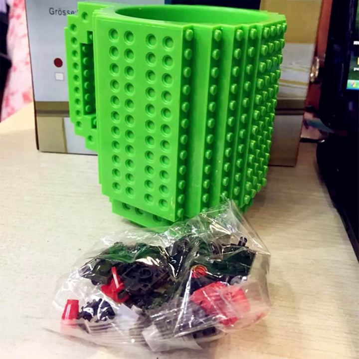 Building Blocks Cup, Reusable Brick Party Kids Cup, Creative DIY Cup Unique Pen Holder, Novelty Gifts for Kids Adults Birthday Xmas - Just Closeouts Canada Inc.