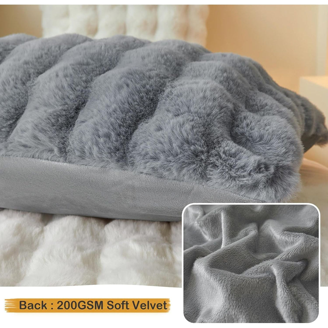 Fluffy Faux Rabbit Fur Body Pillow Cover, Soft Cute Bubble Shaggy Plush Bed Body Pillowcase with Zipper Closure, Long 20"x54" Fuzzy Furry Pillow Case for Pregnancy Side Sleeper, Light Grey - Just Closeouts Canada Inc.X004LYWZ8H