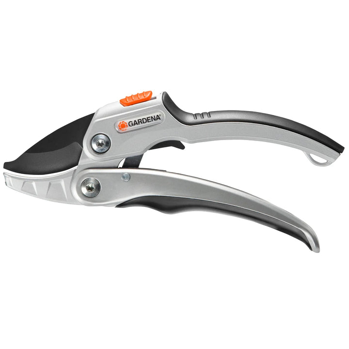 GARDENA Comfort Ratchet Secateurs (Pruners) SmartCut - Just Closeouts Canada Inc.