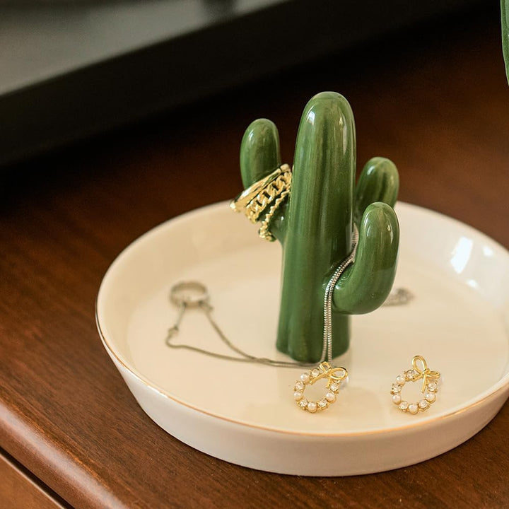 Mono living Ceramic Cactus Ring Holder Dish, Birthday Gifts for Women Her Teen Girls, Jewellery Tray Organizer, Cool Wall Bedroom Aesthetic Western Decor, Thanksgiving Christmas, Trinket Rack - Just Closeouts Canada Inc.