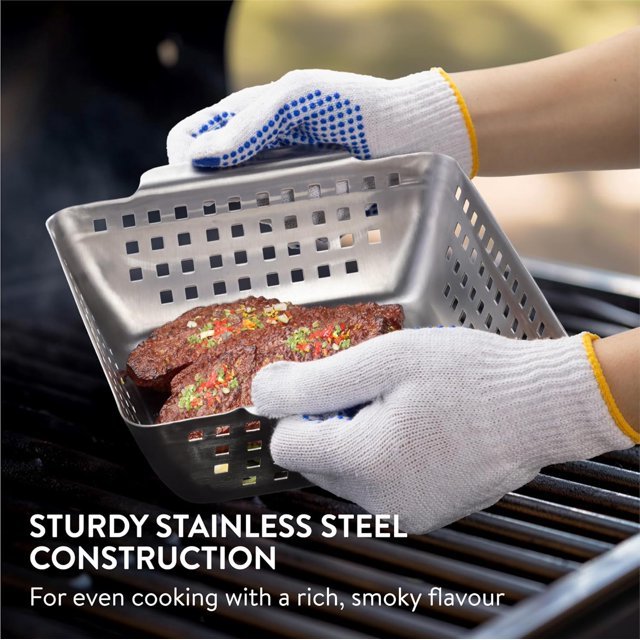 Navaris Stainless Steel BBQ Grill Basket - 8.3"x8.3" (21x21cm) BBQ Grill Pan w Heavy - Duty Design & Perfect Heat Distribution for Best Results - Easy to Use & Clean for Any Griller - Just Closeouts Canada Inc.4067668101964