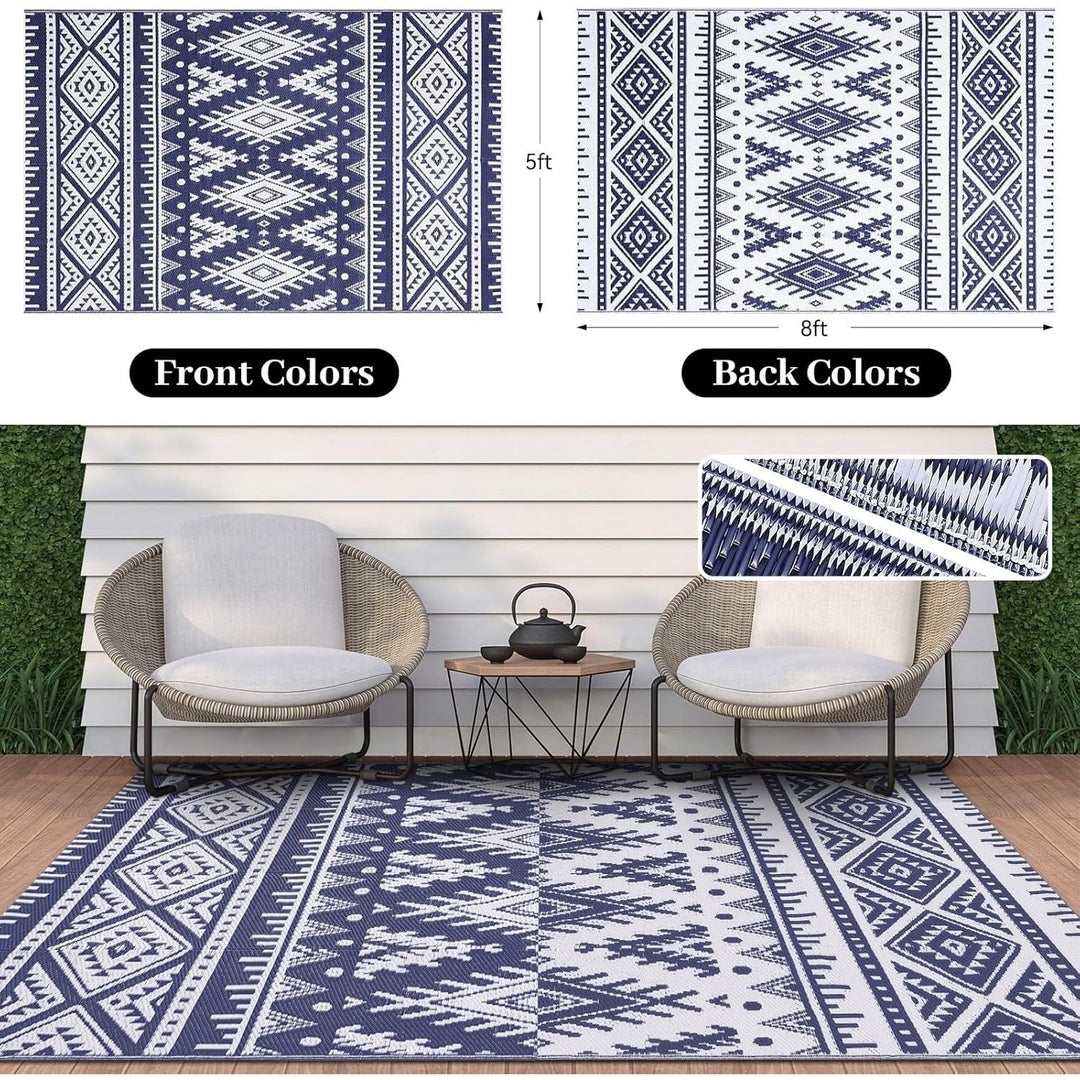 OLANLY Waterproof Outdoor Rug 5x8 ft, Reversible Plastic Straw Patio Camping Rugs, Large Foldable Outdoor Carpet Deck Rugs for Patio, RV, Outside Entry, Backyard, Bench, Picnic, Navy & White - Just Closeouts Canada Inc.