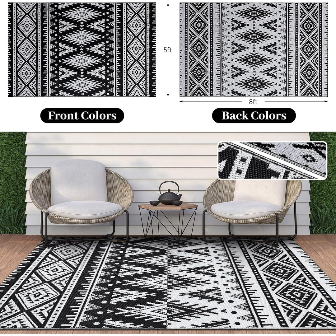 OLANLY Waterproof Outdoor Rug 5x8 ft, Reversible Plastic Straw Patio Camping Rugs, Large Foldable Outdoor Carpet Deck Rugs for Patio, RV, Outside Entry, Backyard, Bench, Picnic, Black & White - Just Closeouts Canada Inc.