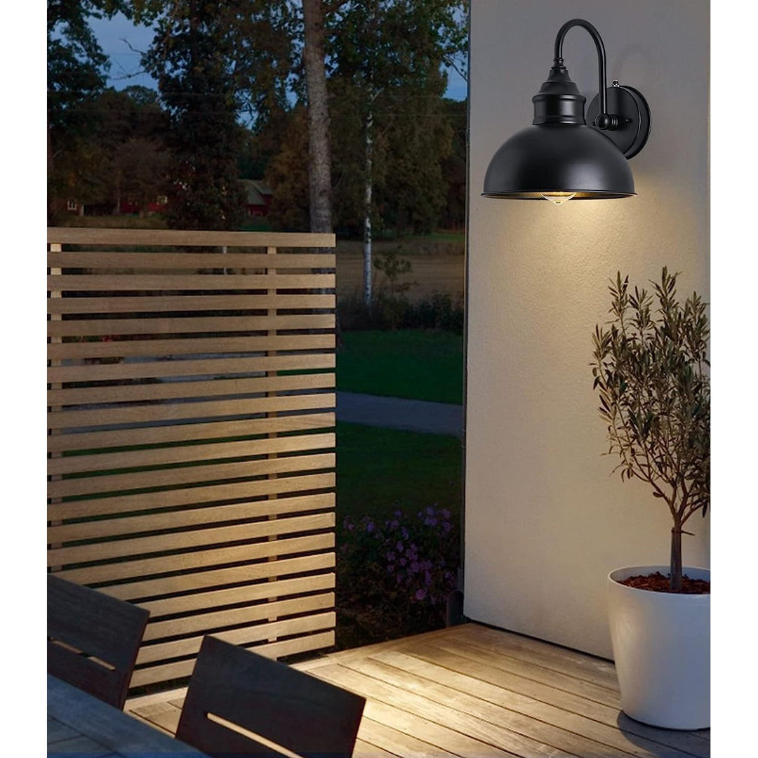 Ytzlvw Outdoor Dusk to Dawn Barn Light, Gooseneck Barn Light Farmhouse Wall Mount Fixture, IP65 Waterproof Barn Light, Matte Black Suitable for Garages, Doorways and Gardens in Various Places - Just Closeouts Canada Inc.